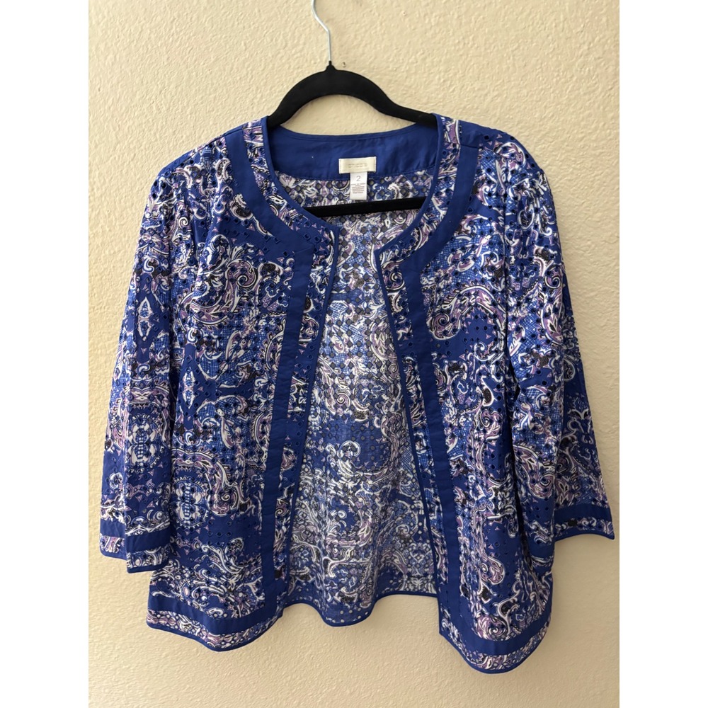Chicos Blue Paisley Eyelet Front Jacket 3/4 Sleeve Cotton Size 2 Large
A1100
